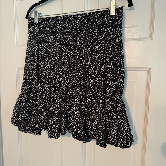 Black/Ivory Leopard print skirt - Picture 3 of 3